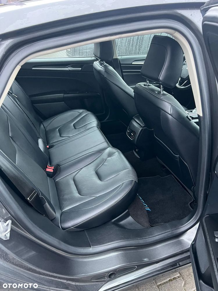 Ford Mondeo 2.0 Ti-VCT Titanium - 24