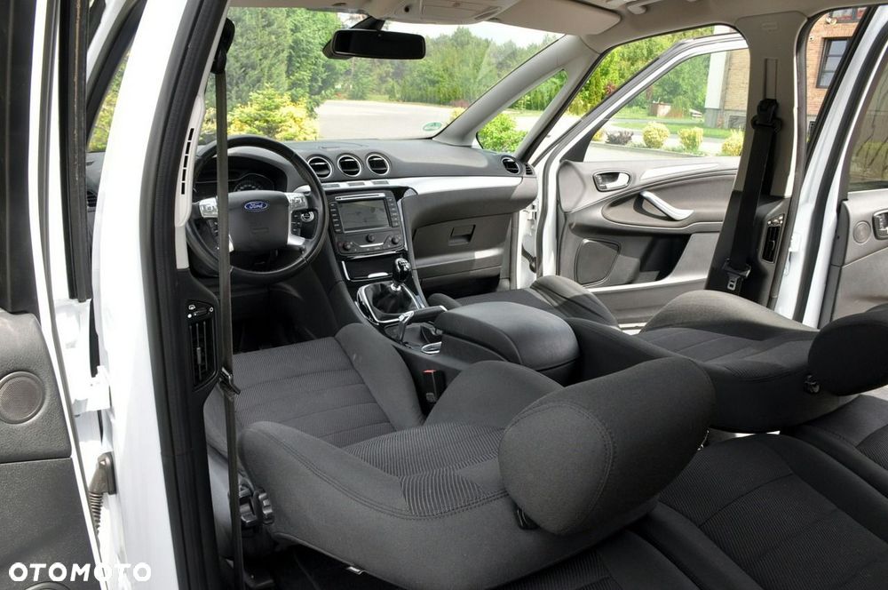 Ford S-Max - 27