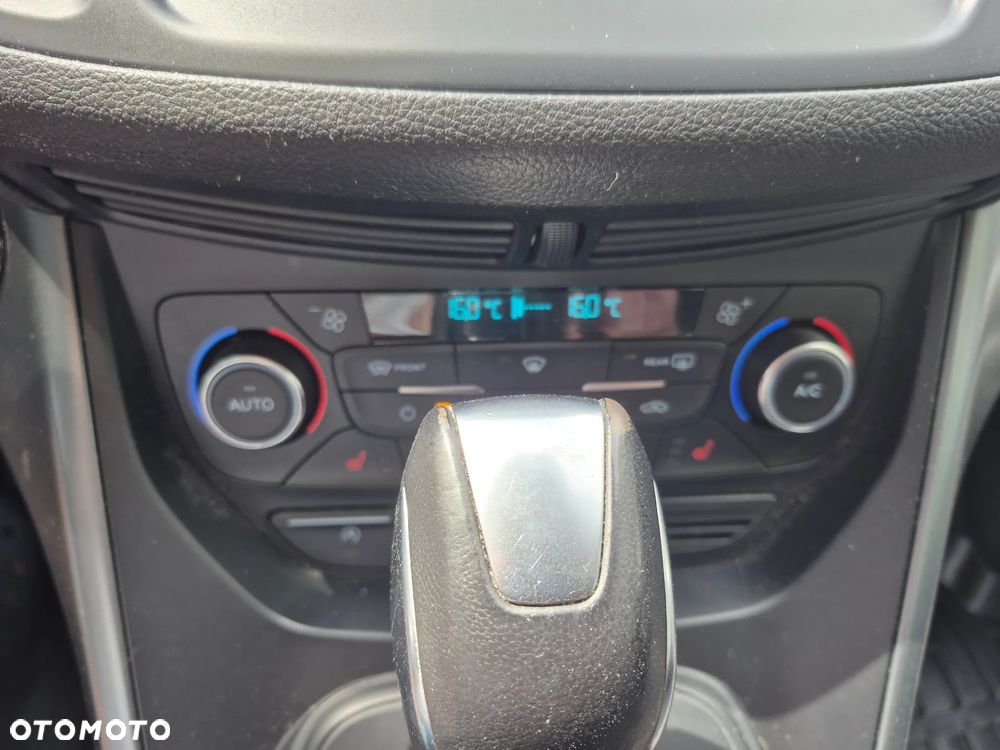 Ford Kuga 1.5 TDCi 2x4 Cool & Connect - 25