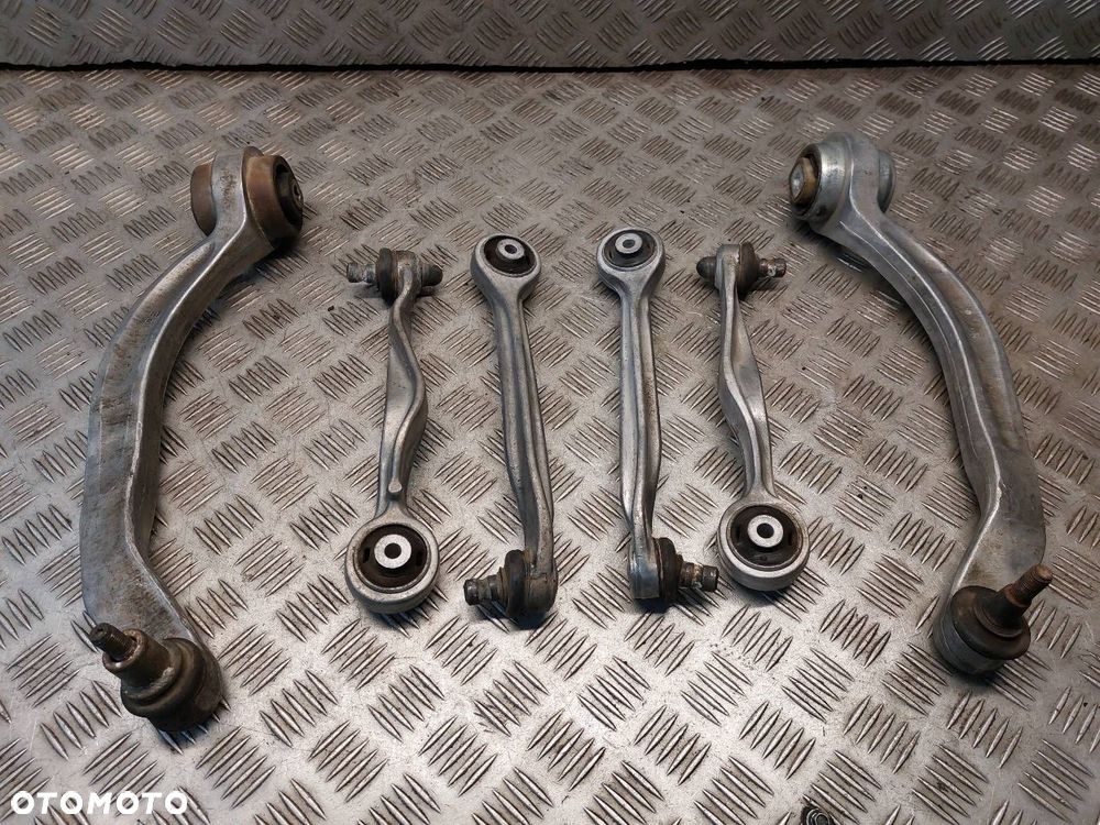 KOMPLET WAHACZY PRZÓD AUDI A4 B6 - 1