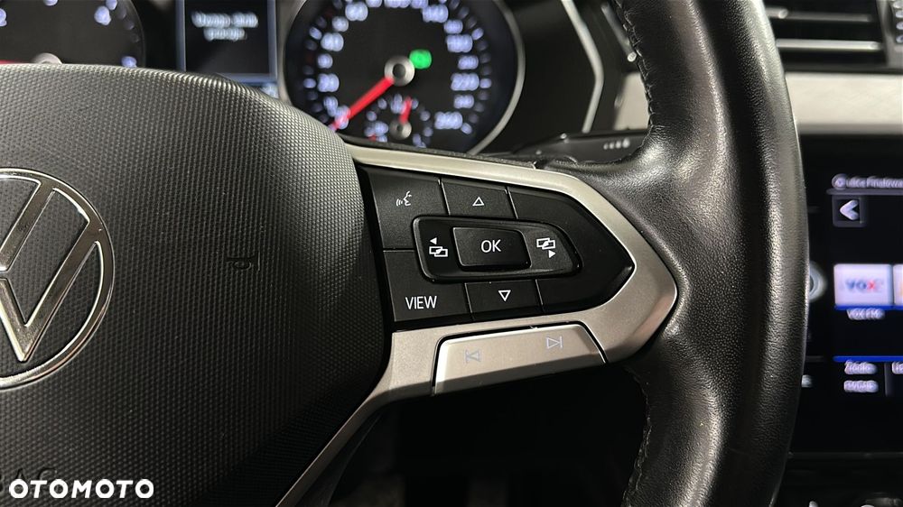 Volkswagen Passat - 23