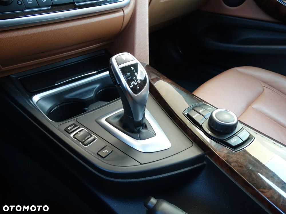 BMW Seria 4 428i xDrive Sport-Aut Luxury Line - 19