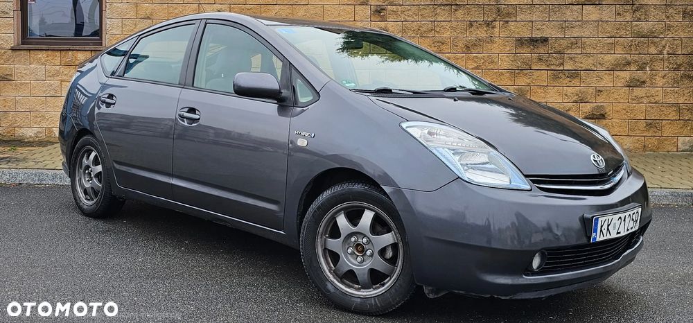 Toyota Prius 1.5 VVT-i Sol (nav) - 1