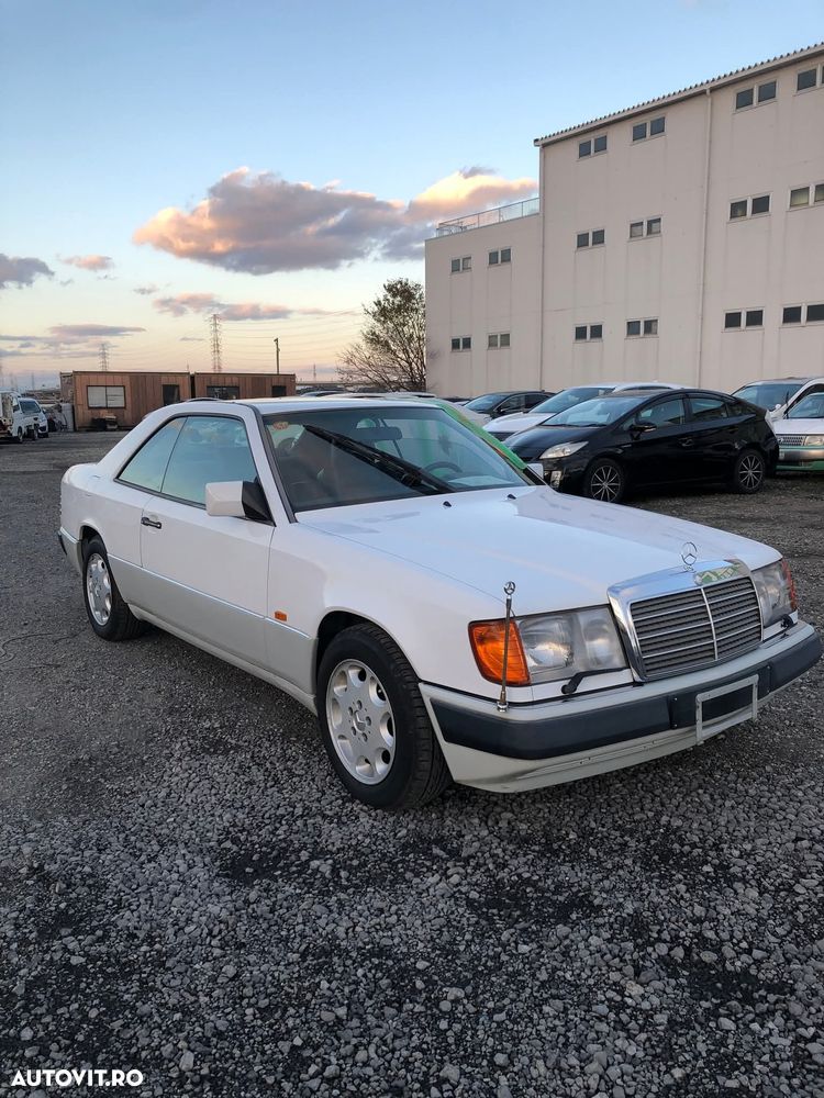 Mercedes-Benz W124 - 14