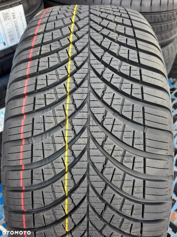 2szt. nowe opony całoroczne 195/65R15 Goodyear Vector4seasons G3 - 1
