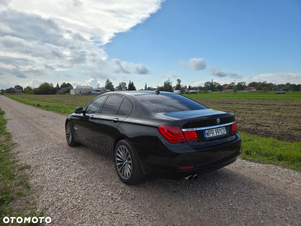 BMW Seria 7 730d L - 6