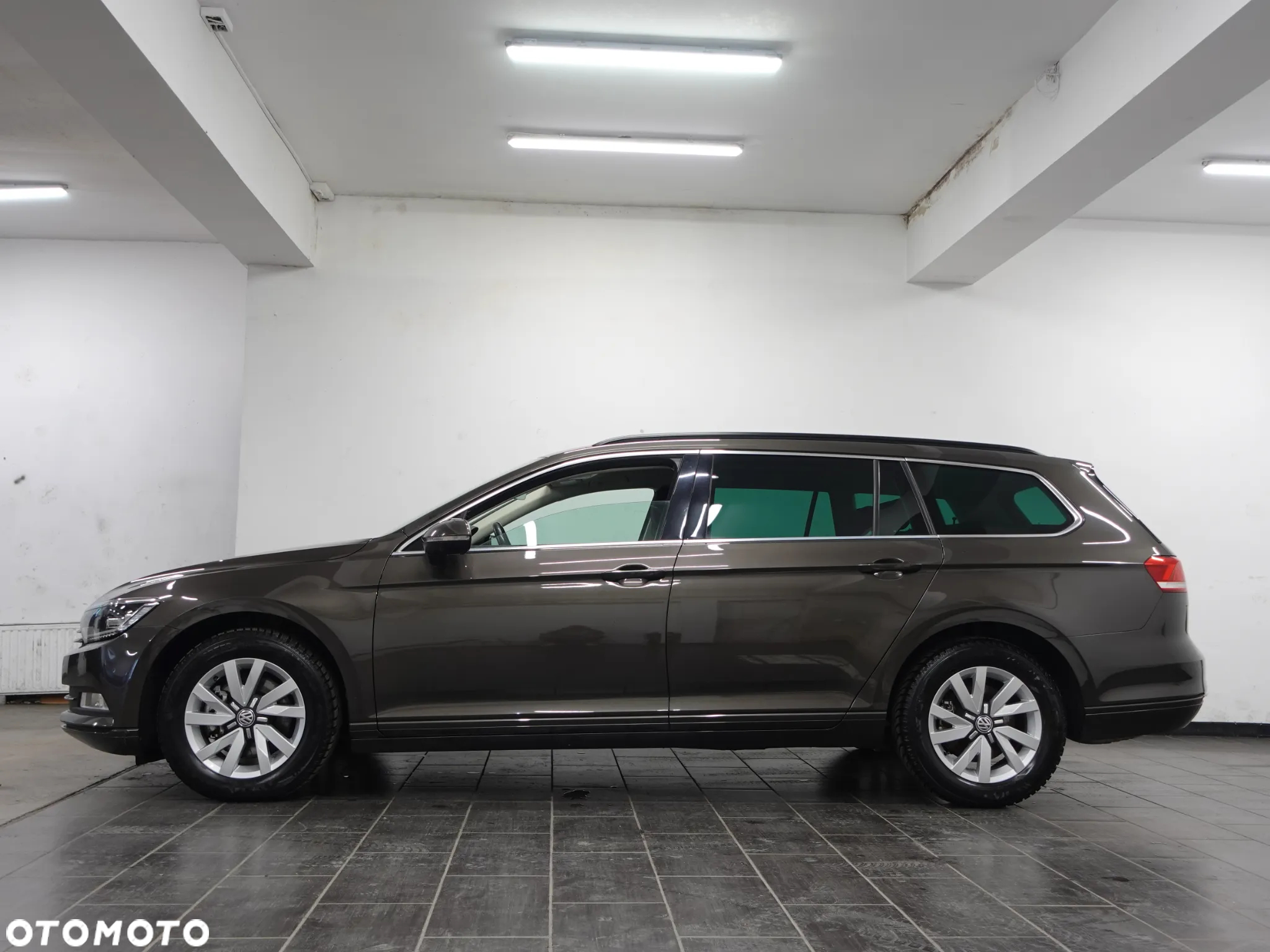 Volkswagen Passat 2.0 TDI BMT Comfortline - 5