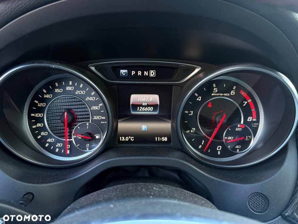 Mercedes-Benz CLA - 33