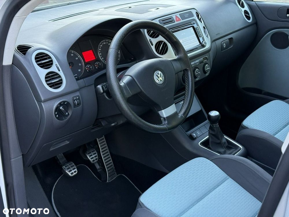 Volkswagen Golf Plus 1.6 CrossGolf - 17