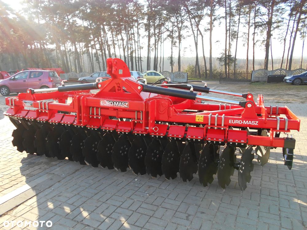 BRONA TALERZOWA/HYDRAULICZNIE SKŁADANA/EURO-MASZ/4.0, 4.5, 5.0, 5.5, 6.0 m/darmowy transport - 1