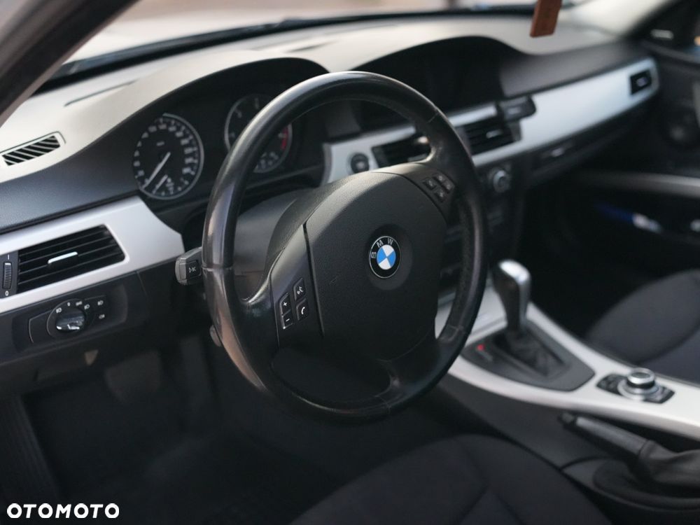 BMW Seria 3 - 20