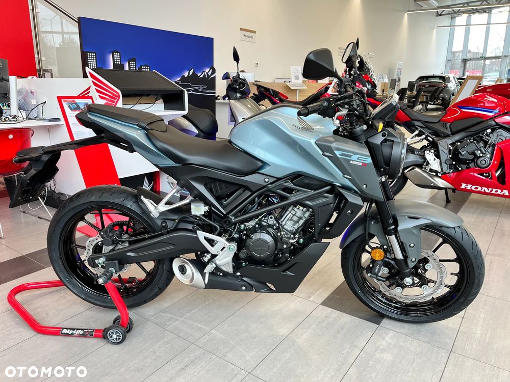 Honda CB - 2