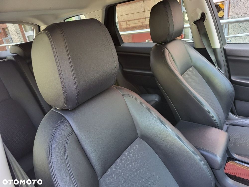 Land Rover Discovery Sport - 26