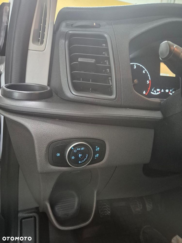 Ford Transit Custom - 14