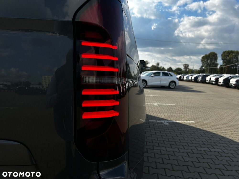 Volkswagen Caravelle Caravelle silnik: 2,0 l TDI 150 KM / skrzynia biegów: 6-biegowa manualna rozstaw osi: 3500 mm - 29