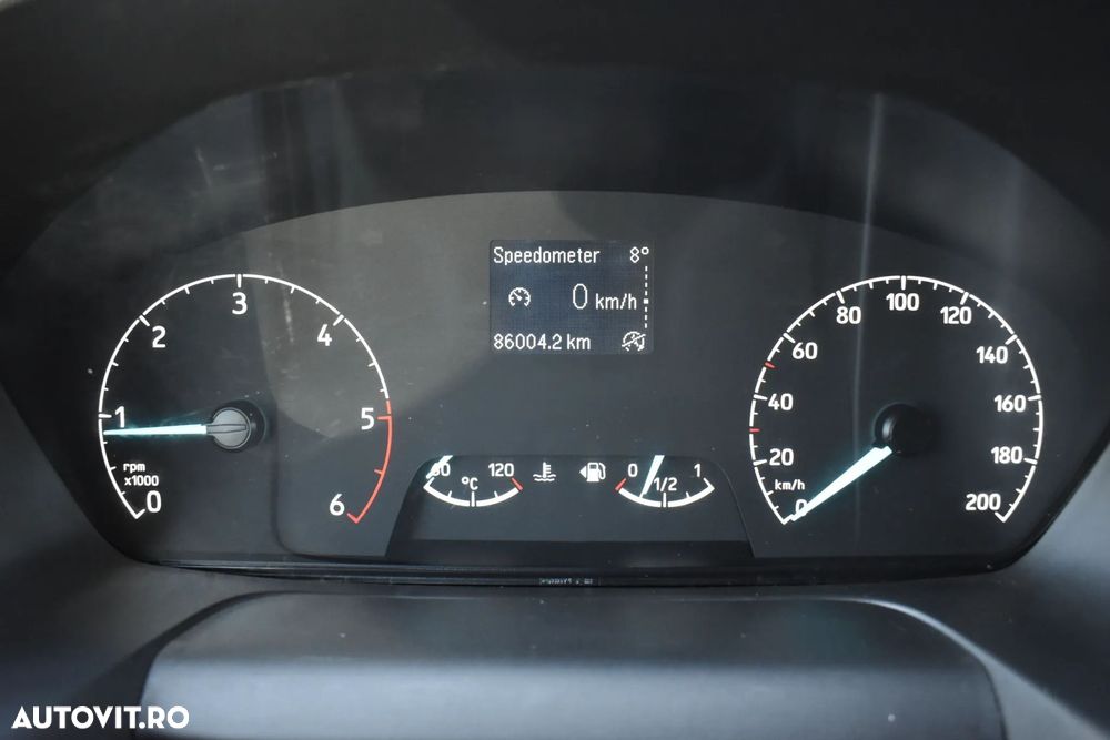 Ford Transit Custom - 12