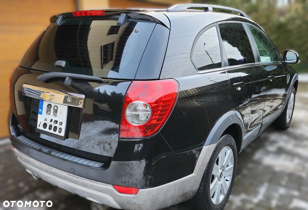 Chevrolet Captiva 3.2 4WD 7 Sitzer LT - 3