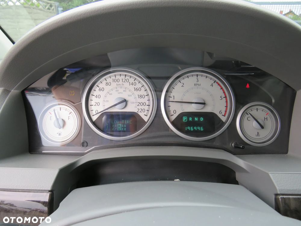 Chrysler Grand Voyager 2.8 CRD Limited - 23