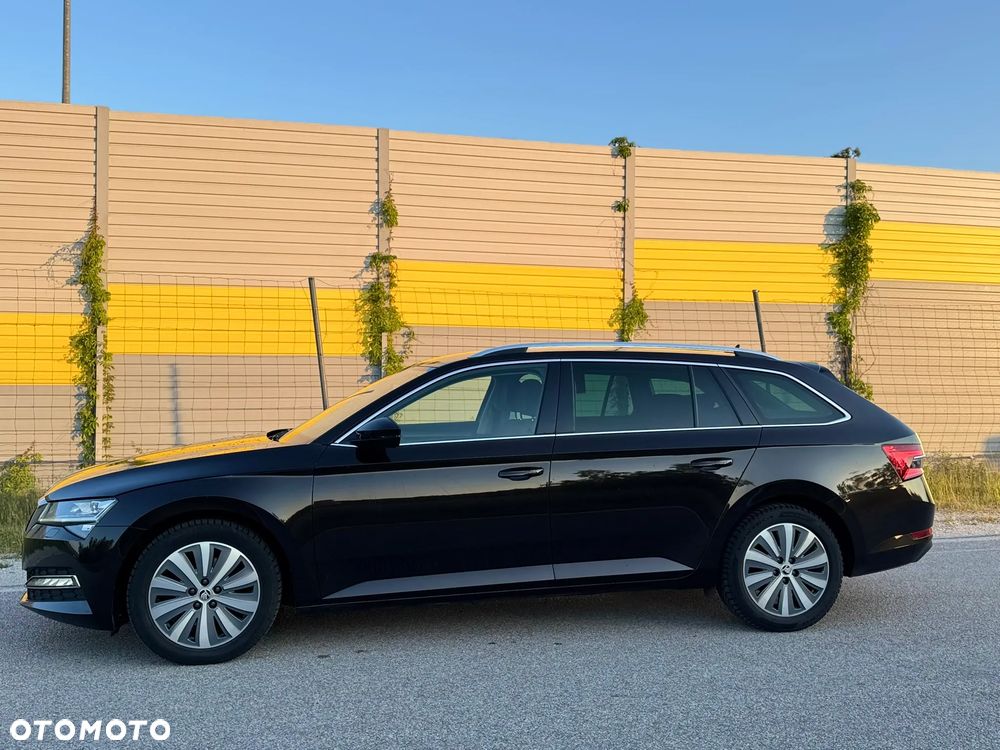 Skoda Superb 2.0 TDI SCR Style DSG - 3