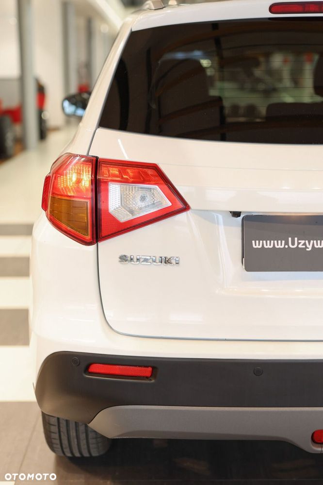 Suzuki Vitara 1.6 Comfort 2WD - 10