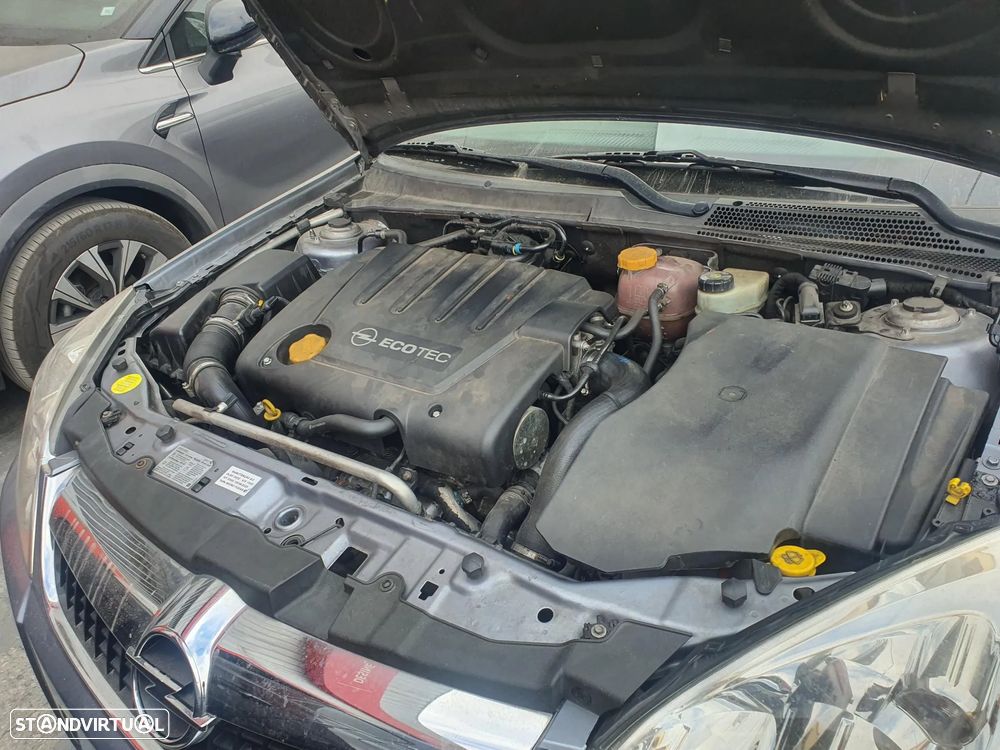 Opel Vectra GTS 1.9 CDTi - 9
