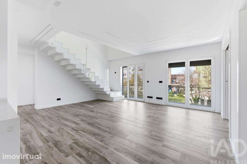 Apartamento T4 em Santa Iria de Azoia, São João da Talha e Bobadela de - Grande imagem: 3/30