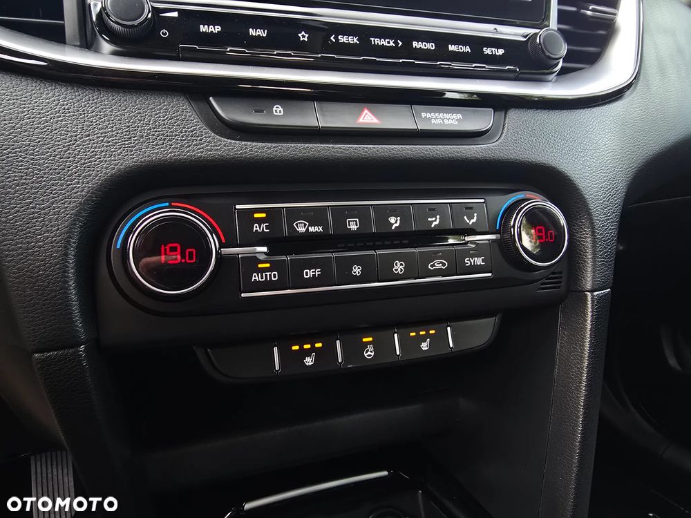 Kia XCeed 1.5 T-GDI OPF JBL Sound Edition - 19