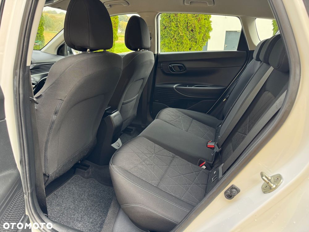 Hyundai Bayon 1.0 T-GDI 48V-Hybrid DCT Connect & Go - 26