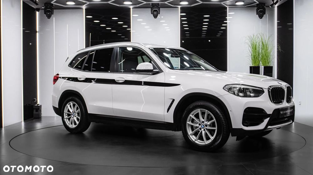 BMW X3 xDrive20i GPF Business Edition - 11