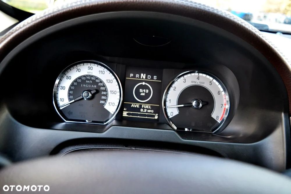 Jaguar XF 4.2 V8 Premium Luxury - 26