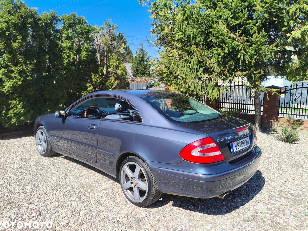 Mercedes-Benz CLK - 3