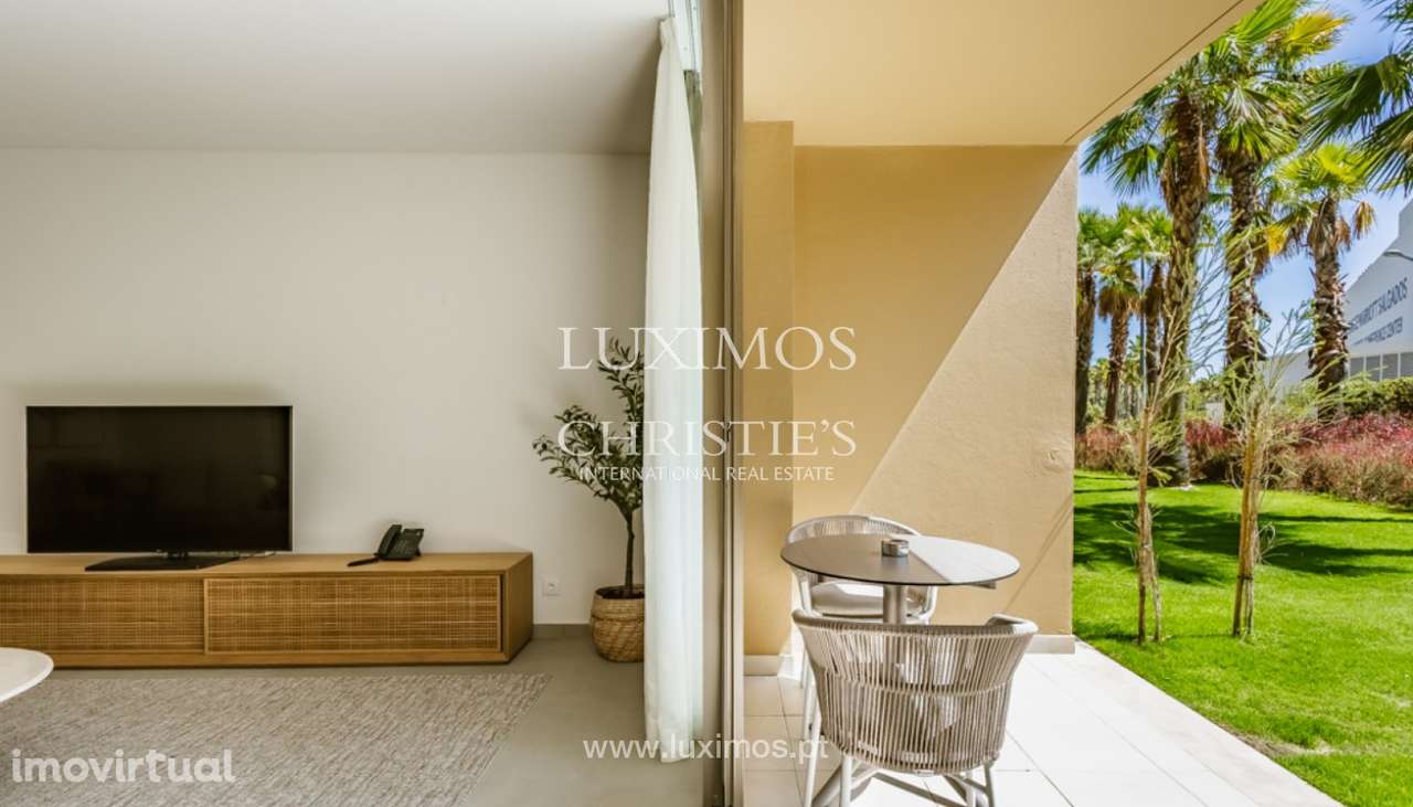 Exclusivo apartamento T0+1, à venda, na Herdade dos Salgados, Algarve - Grande imagem: 2/25