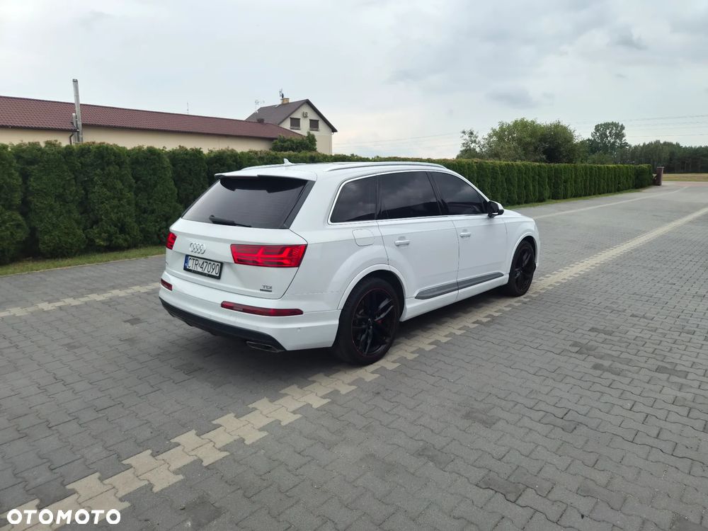 Audi Q7 - 3