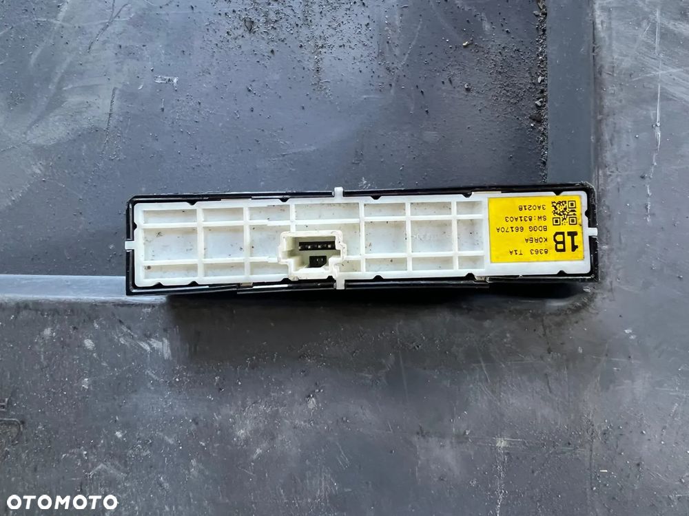 Mazda 3 IV BP 19- Panel Przełącznik BDGG66170A USA - 2