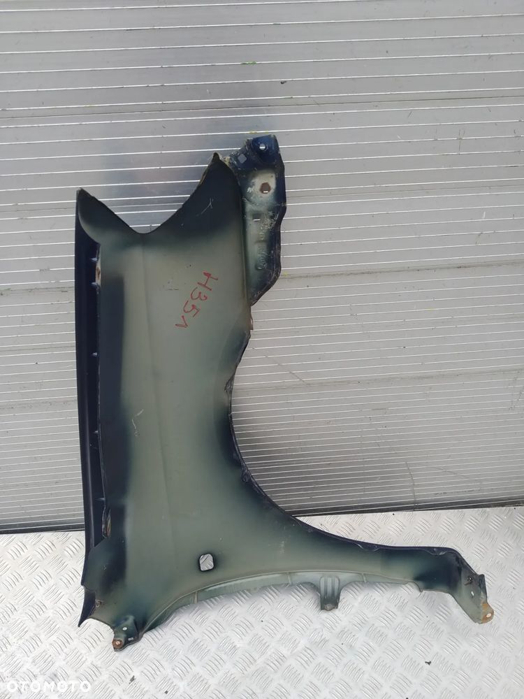 F354/F357/F371/F680/F748/H309/H327/H351/H501 BŁOTNIK LEWY TOYOTA COROLLA E15 SEDAN - 19