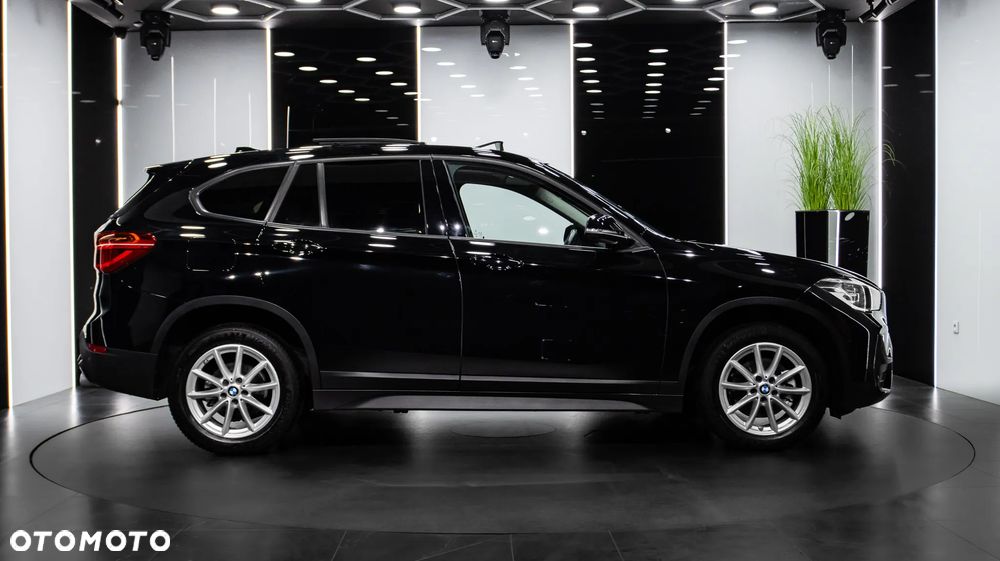 BMW X1 sDrive18d Advantage - 10