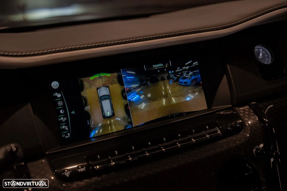 Rolls Royce Cullinan Black Badge - 17