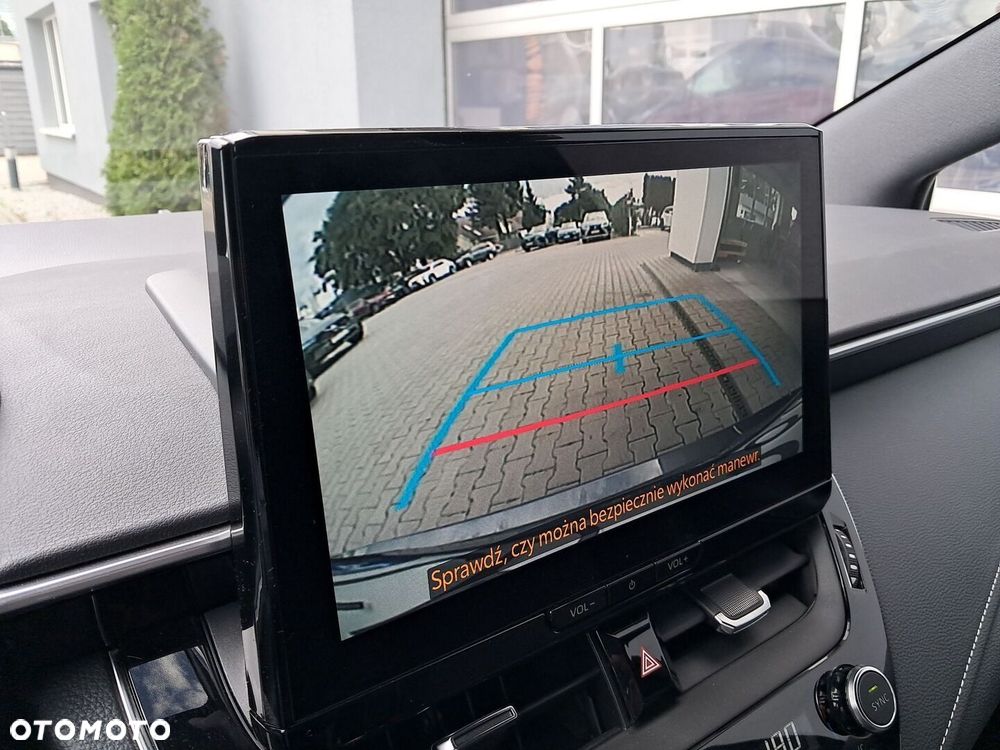 Toyota Corolla 1.8 Hybrid Style - 19