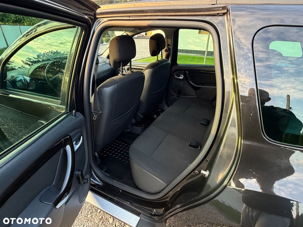 Dacia Duster 1.6 Laureate 4x4 - 9