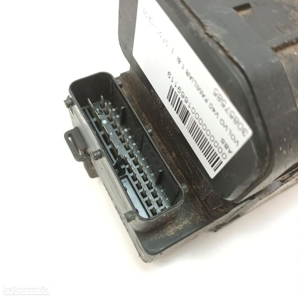 ABS VOLVO V40 BREAK FAMILIAR 2001 -30857585 - 3