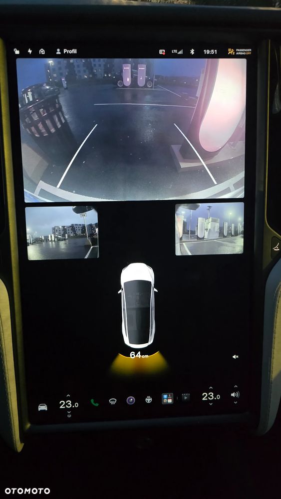 Tesla Model X Long Range - 24