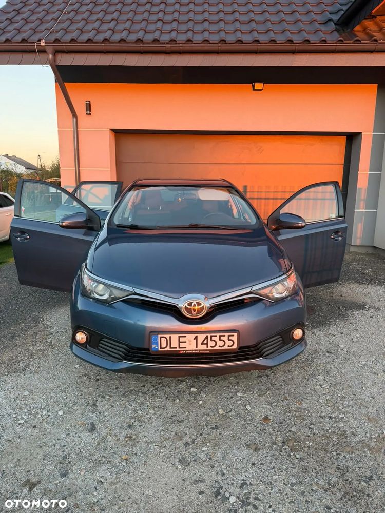 Toyota Auris - 3