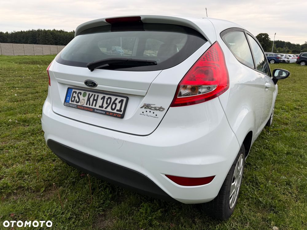 Ford Fiesta 1.25 Trend Edition - 10