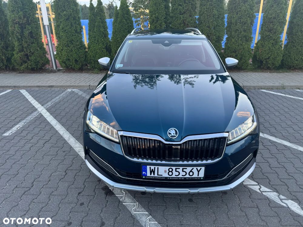 Skoda Superb 2.0 TDI SCR 4x4 Scout DSG - 5