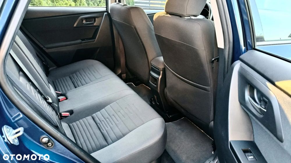 Toyota Auris 1.8 HSD Prestige - 20
