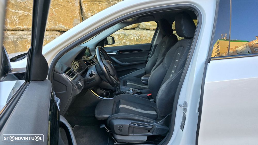 BMW X2 18 i sDrive Advantage - 35