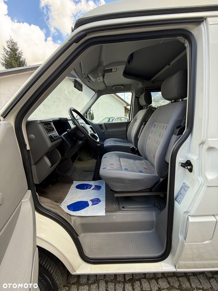 Volkswagen California - 8