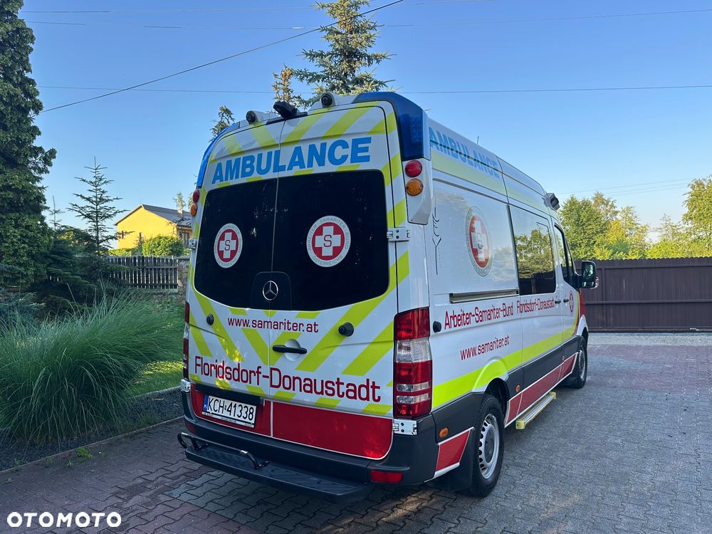 Mercedes-Benz Sprinter - 6