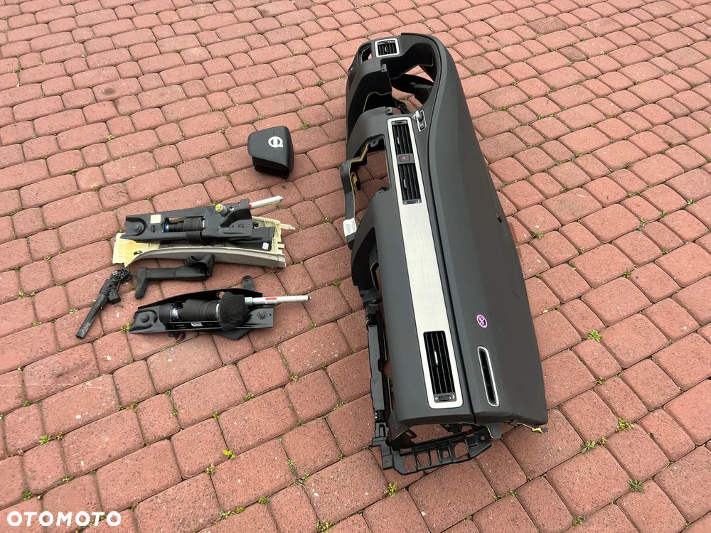 DESKA KONSOLA KOKPIT PODUSZKA PASY VOLVO XC70 V70 S80 II - 15