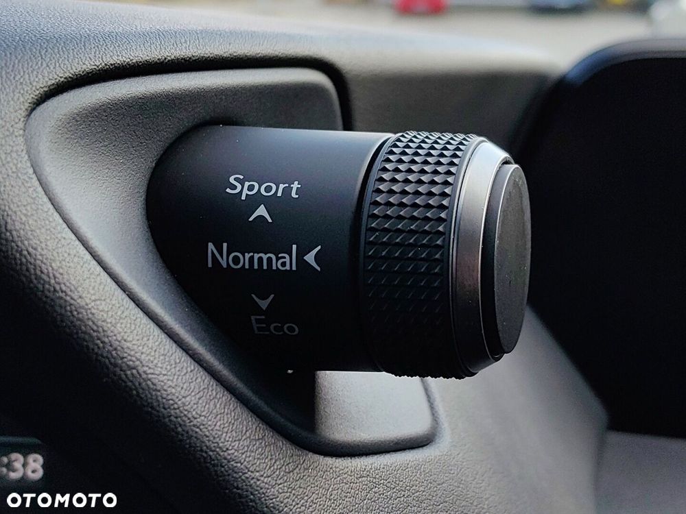 Lexus UX 200 GPF Business Edition 2WD - 29